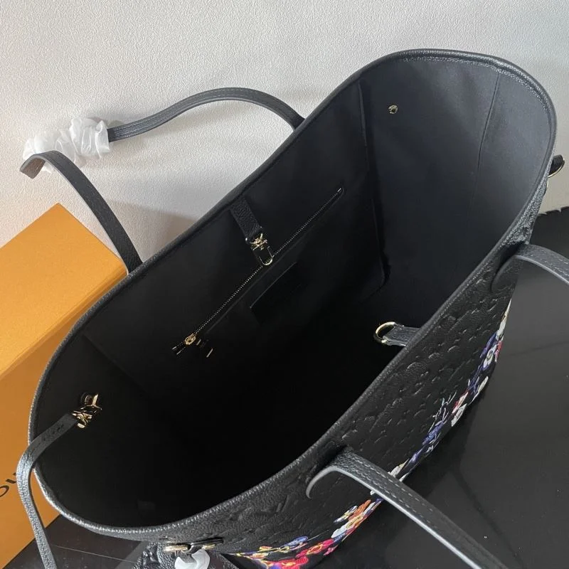 Louis Vuitton Shopping Bags SportInspired 41520