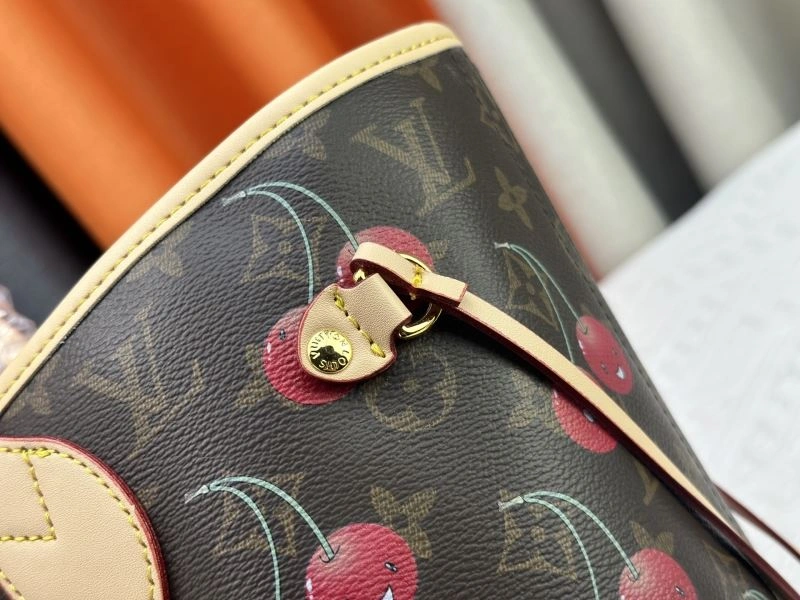SoftTouch Louis Vuitton Shopping Bags 80530