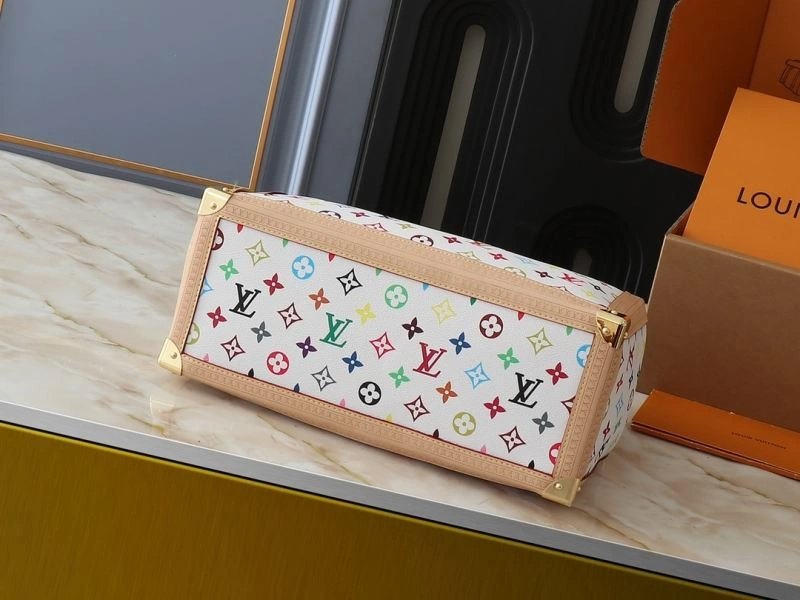 Sleek Louis Vuitton Shopping Bags 88528