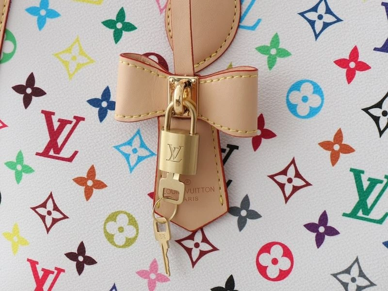 Sleek Louis Vuitton Shopping Bags 88528