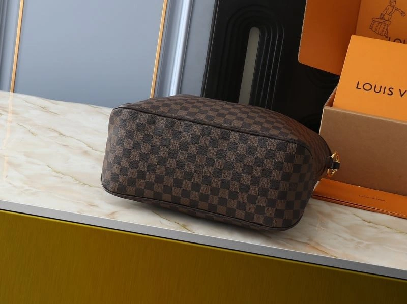 Effortless Louis Vuitton Shopping Bags 88648