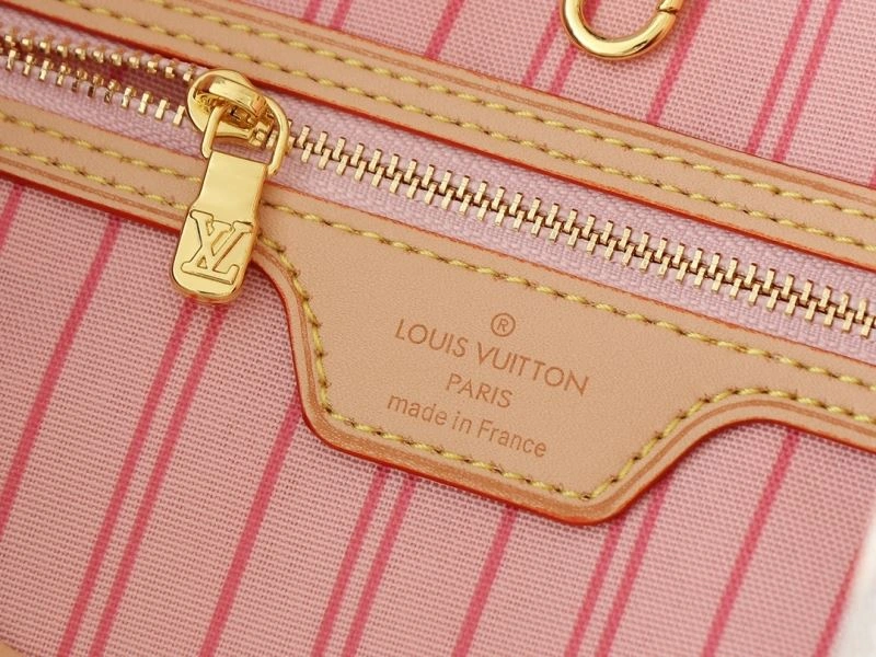Louis Vuitton Shopping Bags Elegant 88546