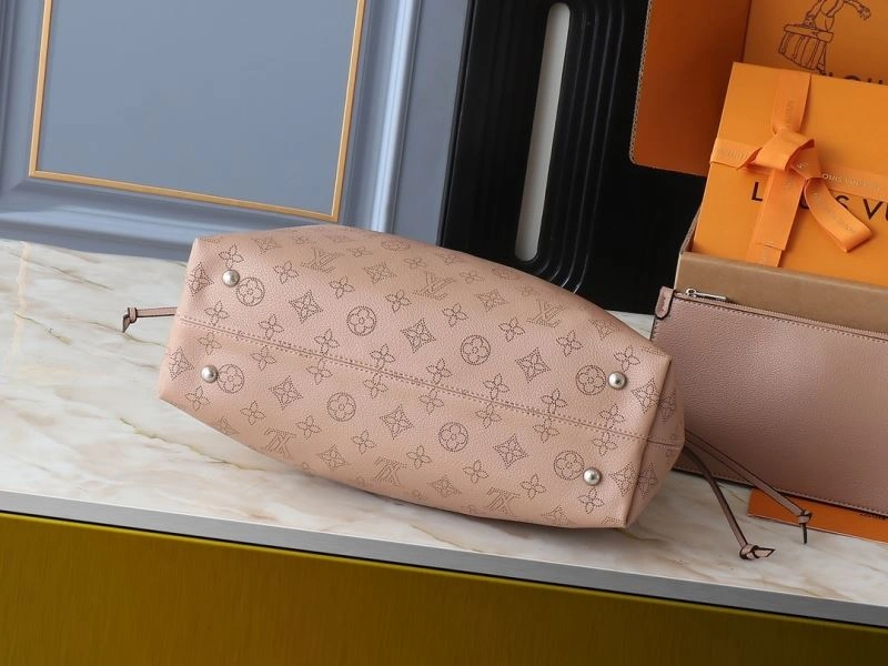 SportInspired Louis Vuitton Shopping Bags 88527