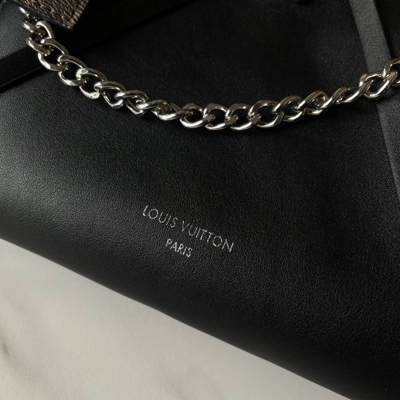 Cozy Louis Vuitton Shopping Bags 88516