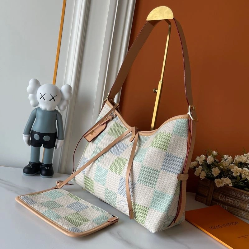 Lightweight Louis Vuitton Shopping Bags 88508