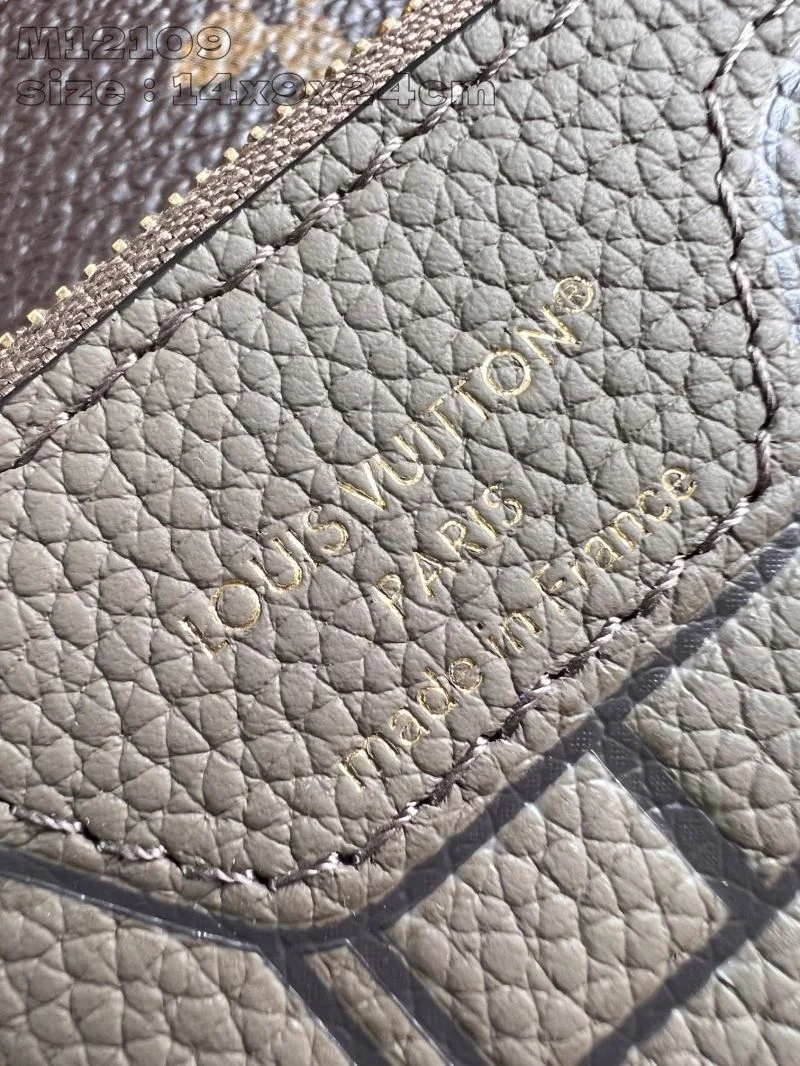 Louis Vuitton Shopping Bags Sleek 41179
