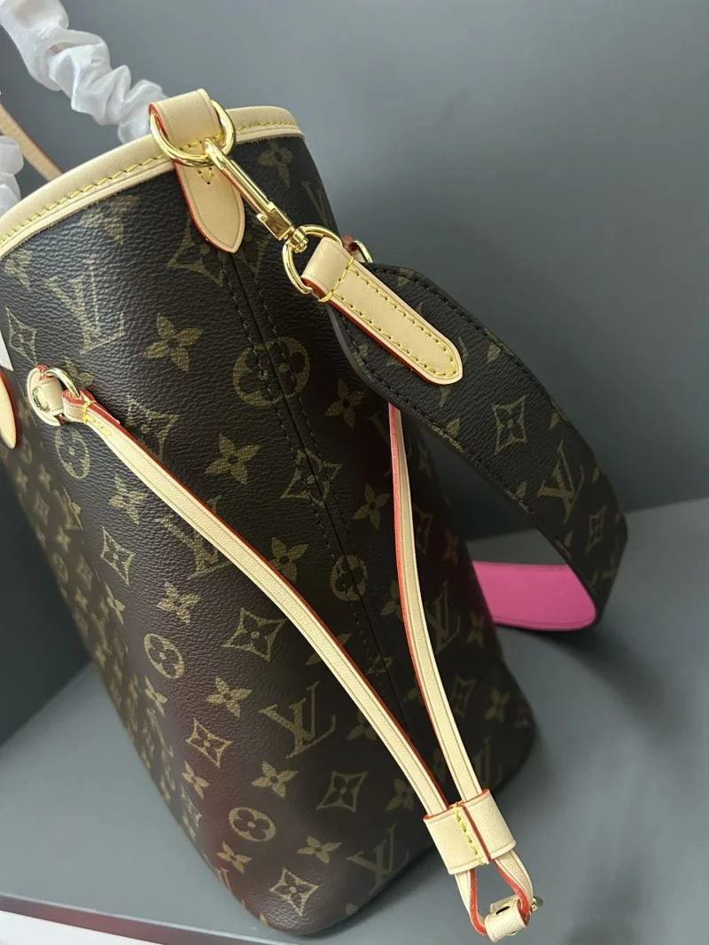 SoftTouch Louis Vuitton Shopping Bags 41122