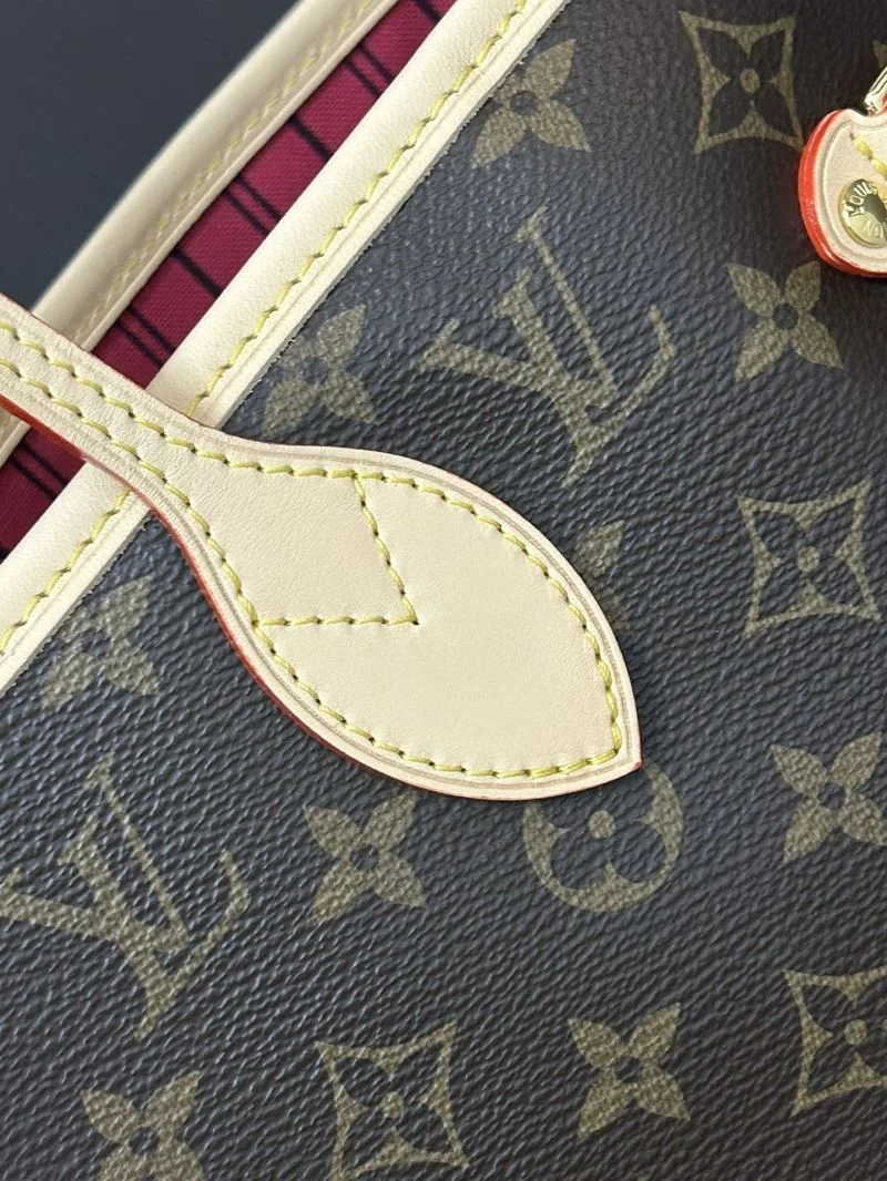 SoftTouch Louis Vuitton Shopping Bags 41122