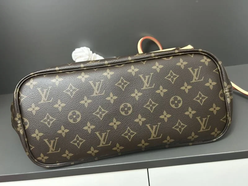 Louis Vuitton Shopping Bags WellDesigned 41124