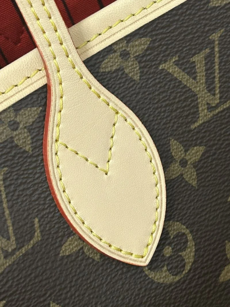 Louis Vuitton Shopping Bags WellDesigned 41124