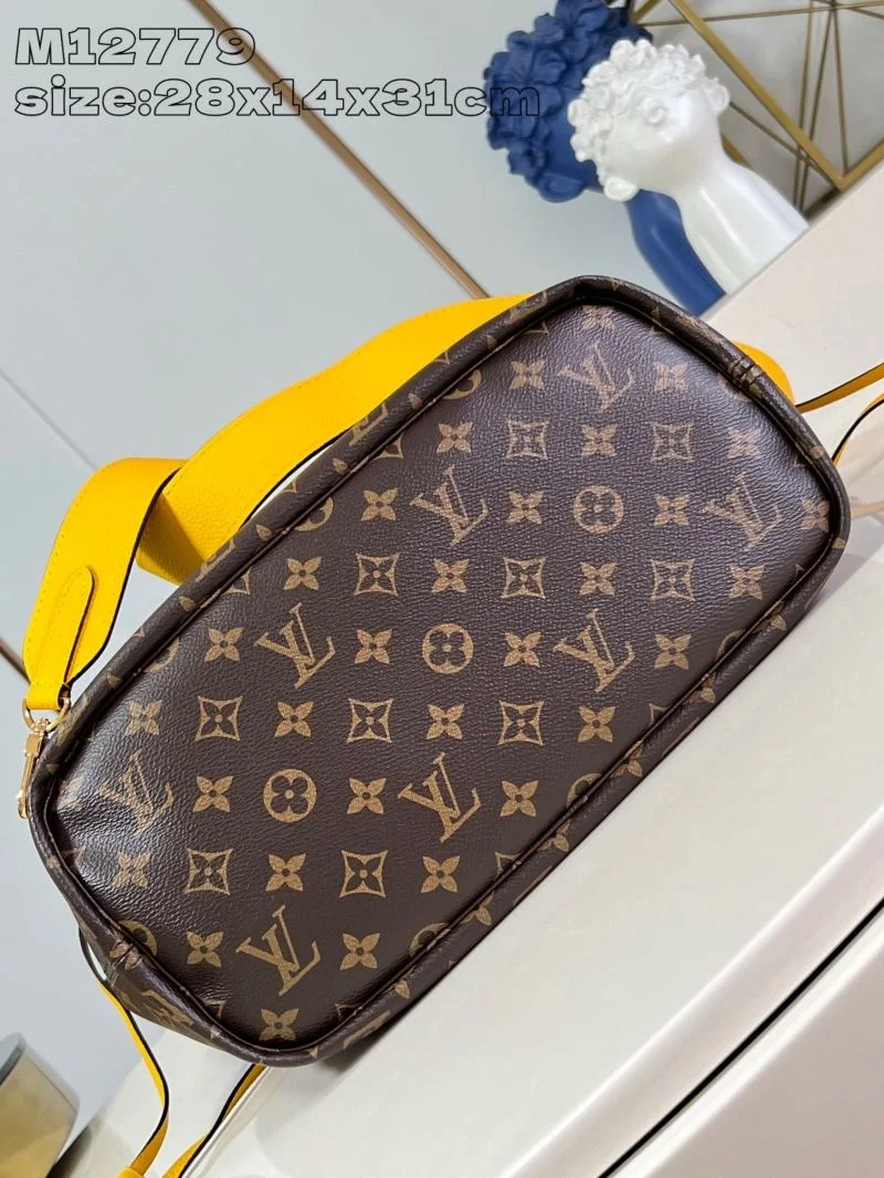 Soft Louis Vuitton Shopping Bags 41116
