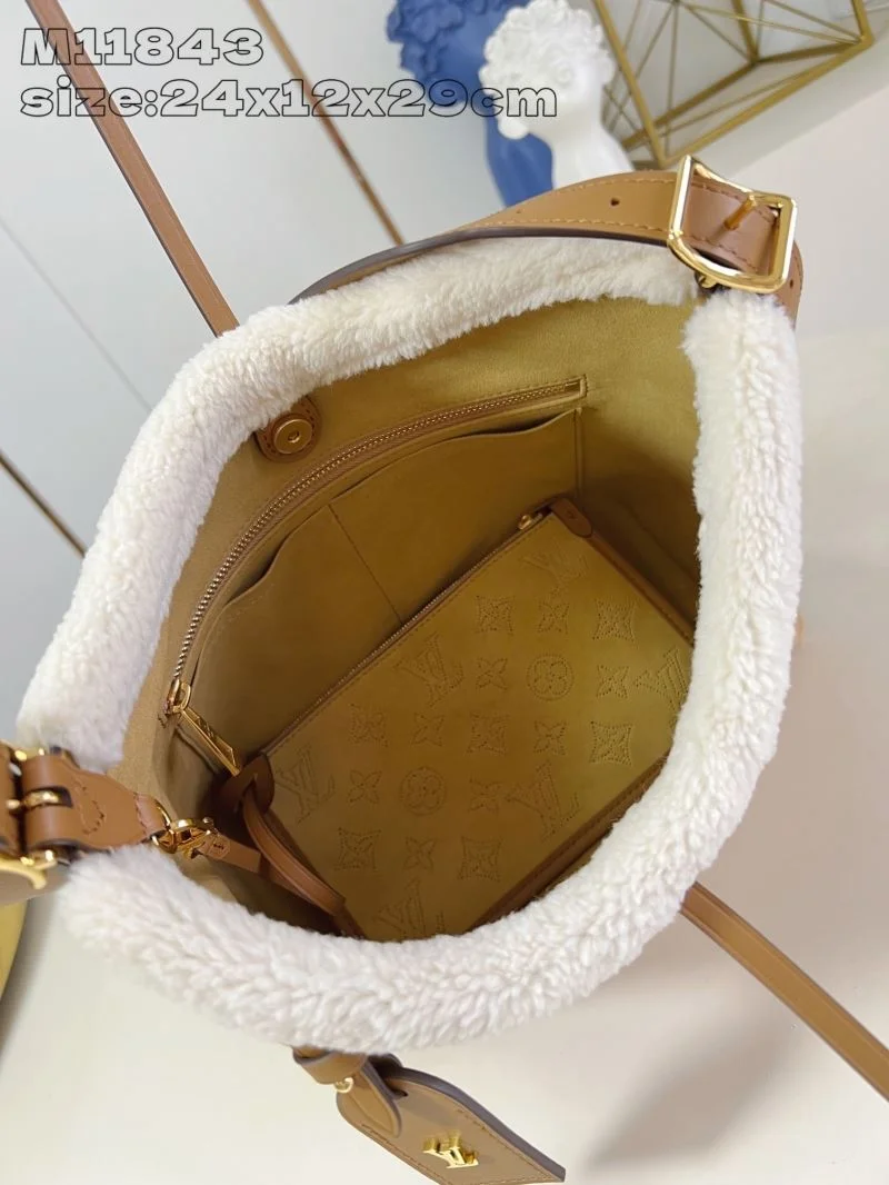 Louis Vuitton Shopping Bags Sleek 41137