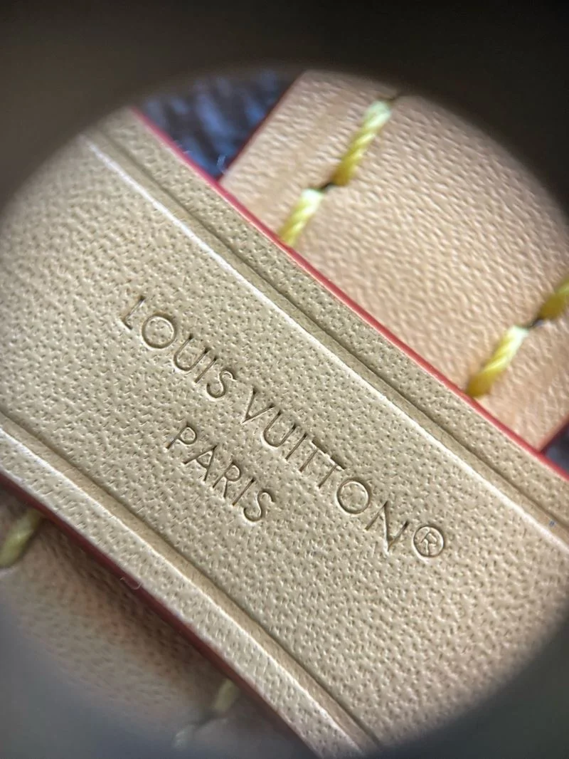 Louis Vuitton Shopping Bags Sporty 40456