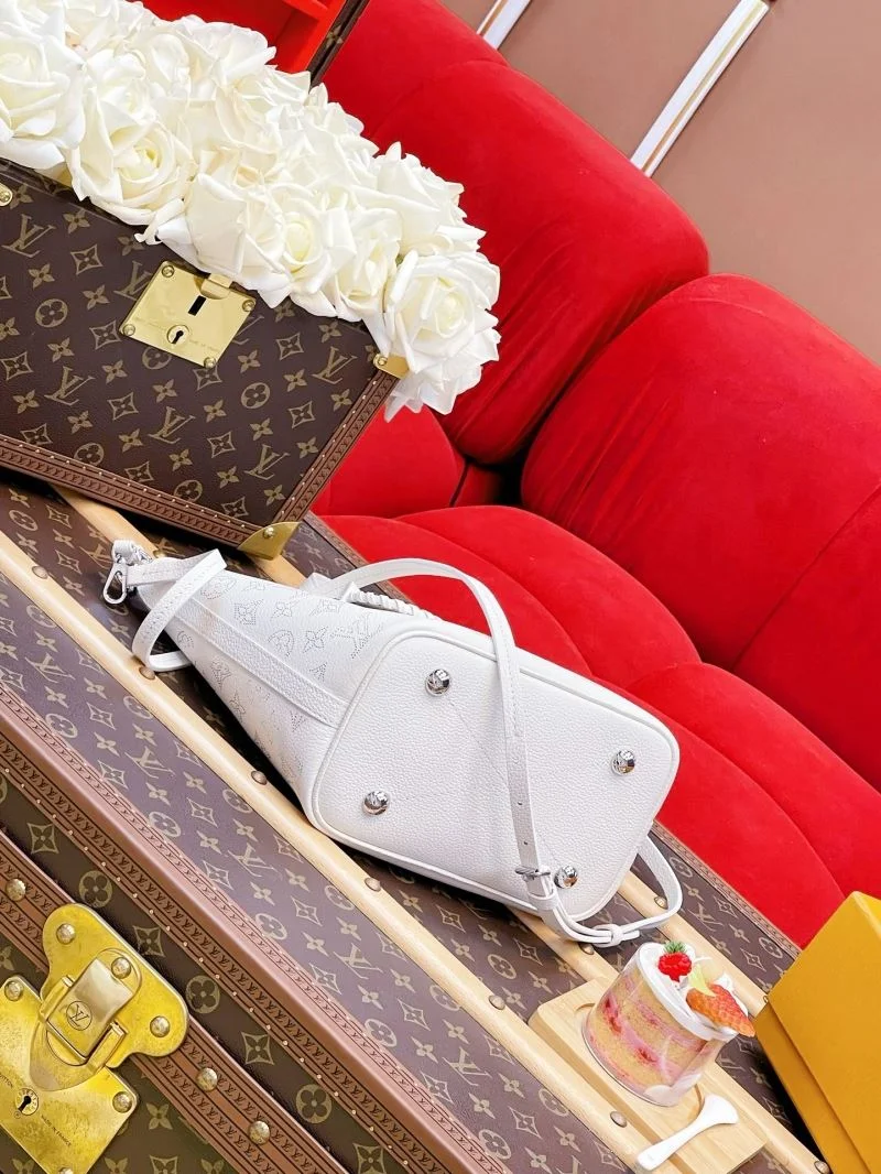 Thermal Louis Vuitton Shopping Bags 40457