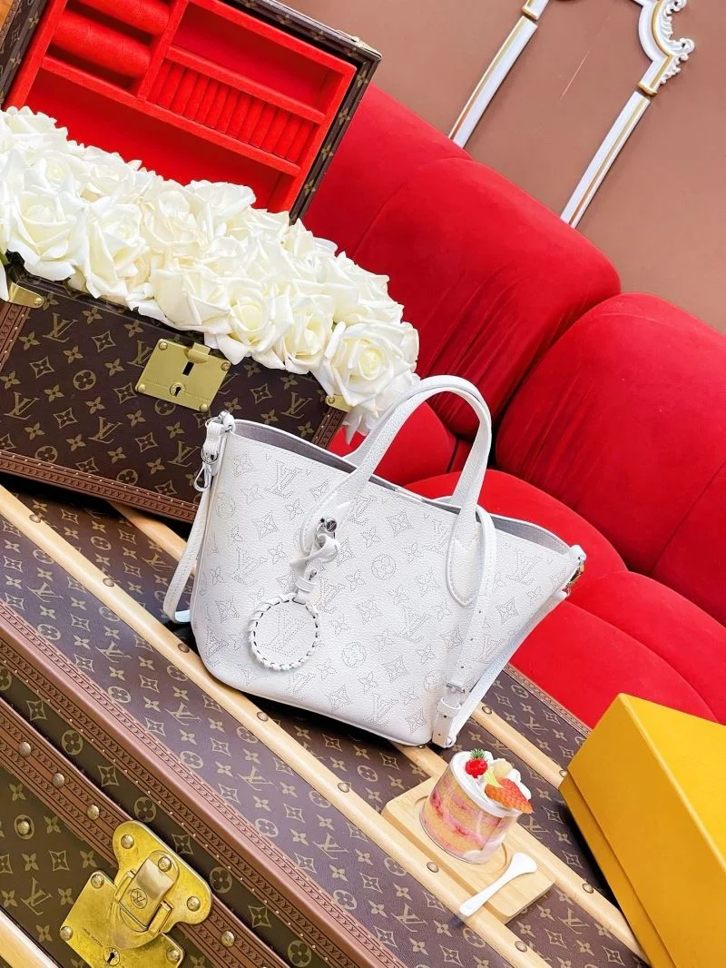 Thermal Louis Vuitton Shopping Bags 40457