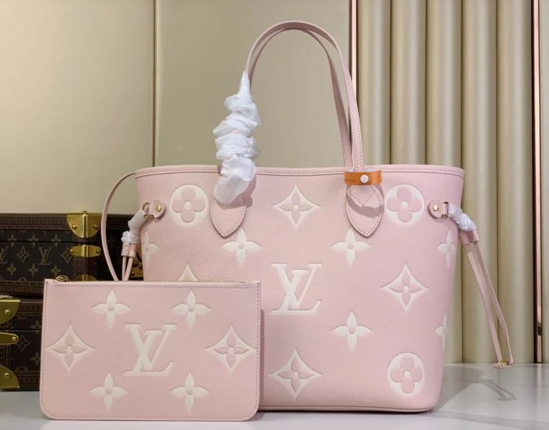 UrbanChic Louis Vuitton Shopping Bags 40449