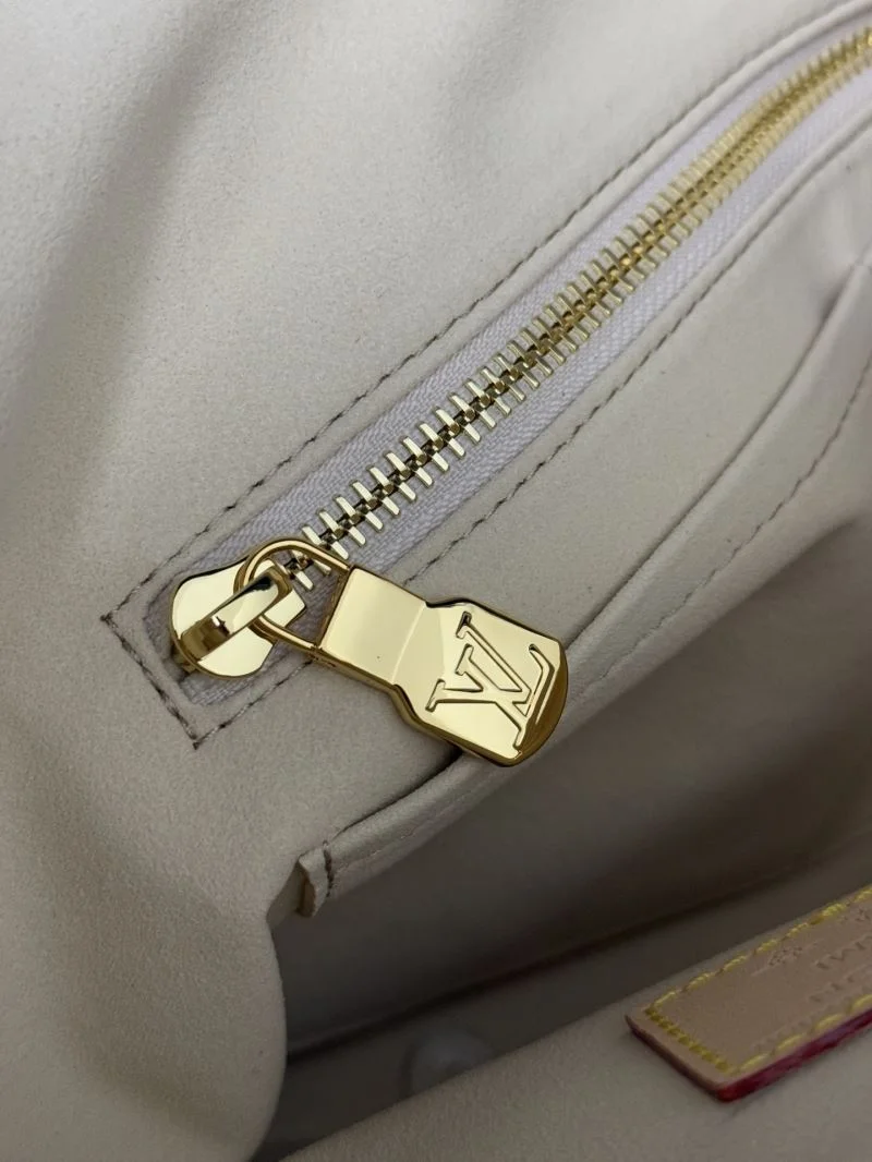 WrinkleFree Louis Vuitton Shopping Bags 40438