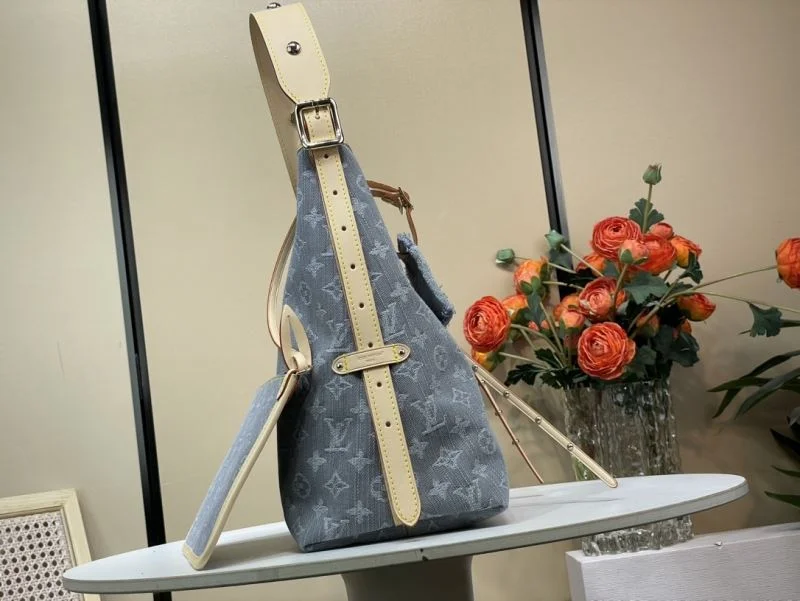 Louis Vuitton Shopping Bags EasyCare 40505