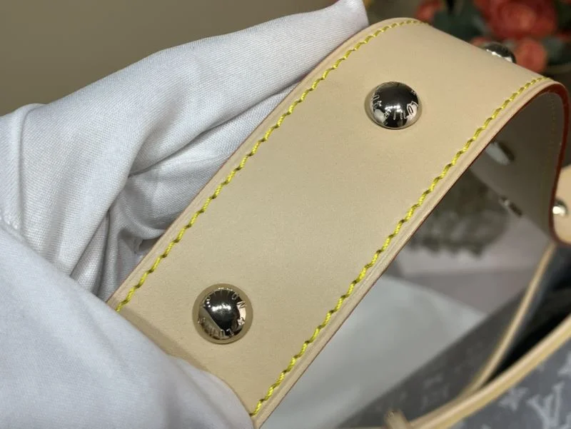 Louis Vuitton Shopping Bags EasyCare 40505