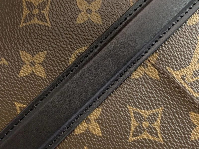 Louis Vuitton Shopping Bags UrbanChic 40415