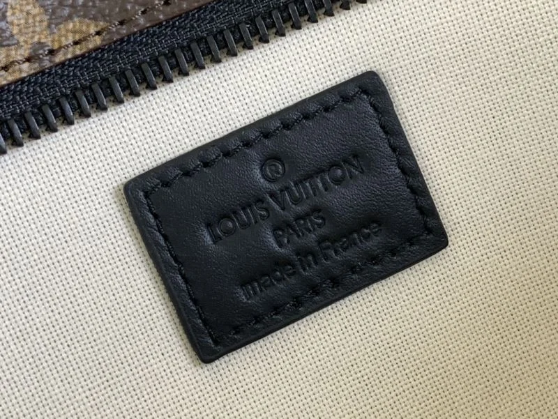 Louis Vuitton Shopping Bags UrbanChic 40415