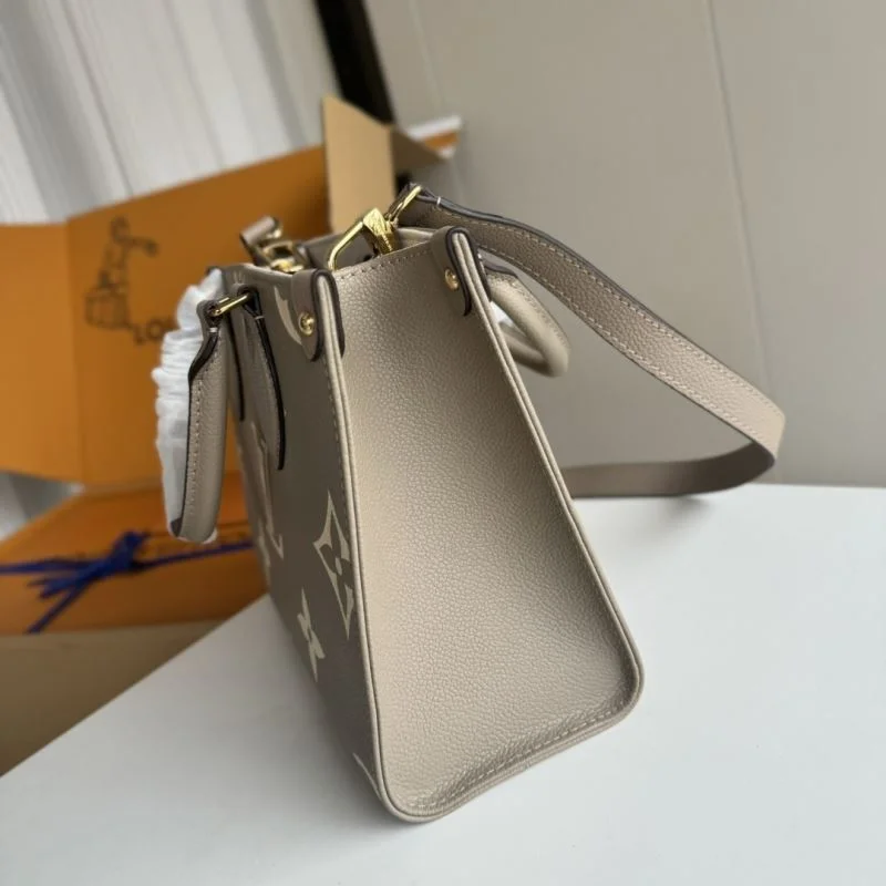 Louis Vuitton Shopping Bags EasyMatch 49273