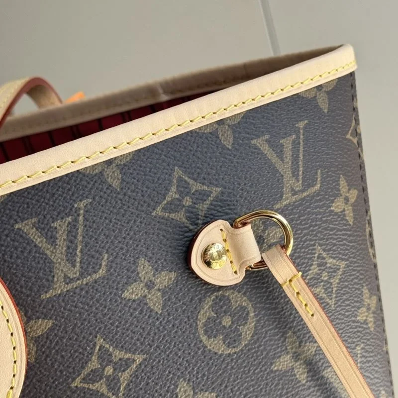TimelessDesign Louis Vuitton Shopping Bags 49310
