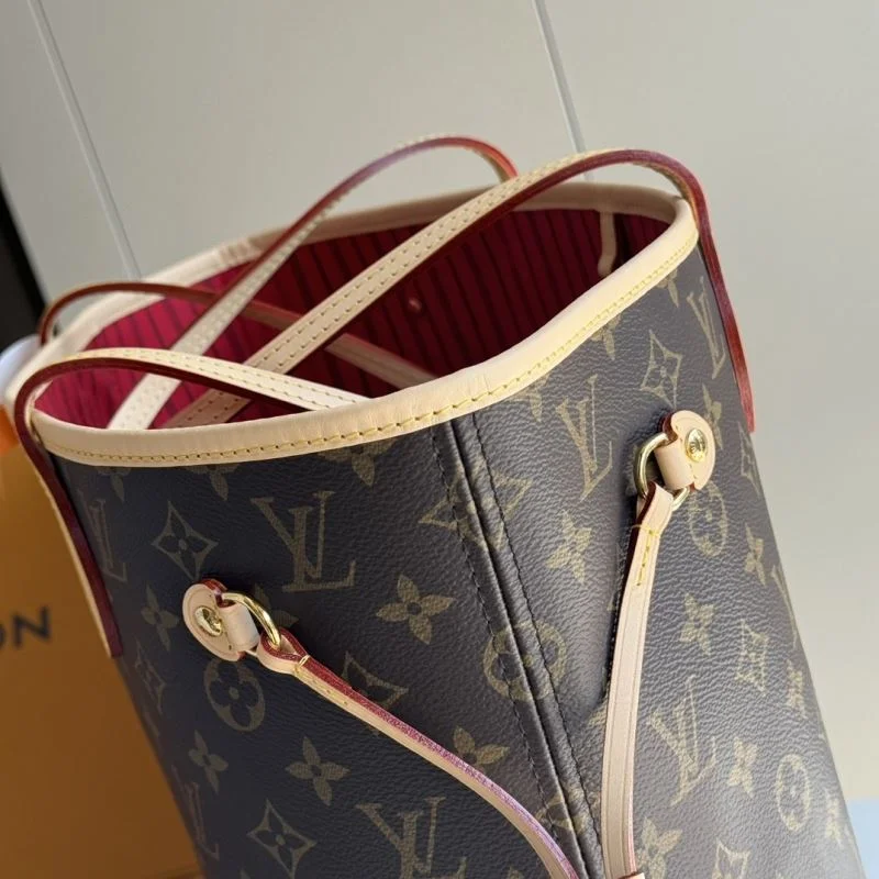 TimelessDesign Louis Vuitton Shopping Bags 49310
