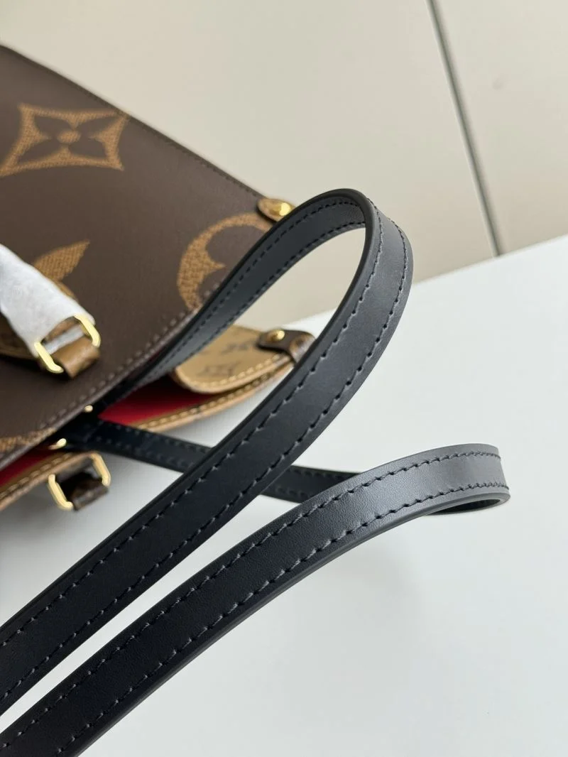 Stylish Louis Vuitton Shopping Bags 49255