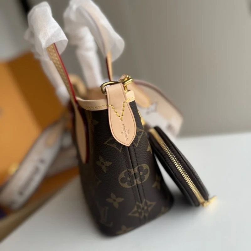 MoistureWicking Louis Vuitton Shopping Bags 49251