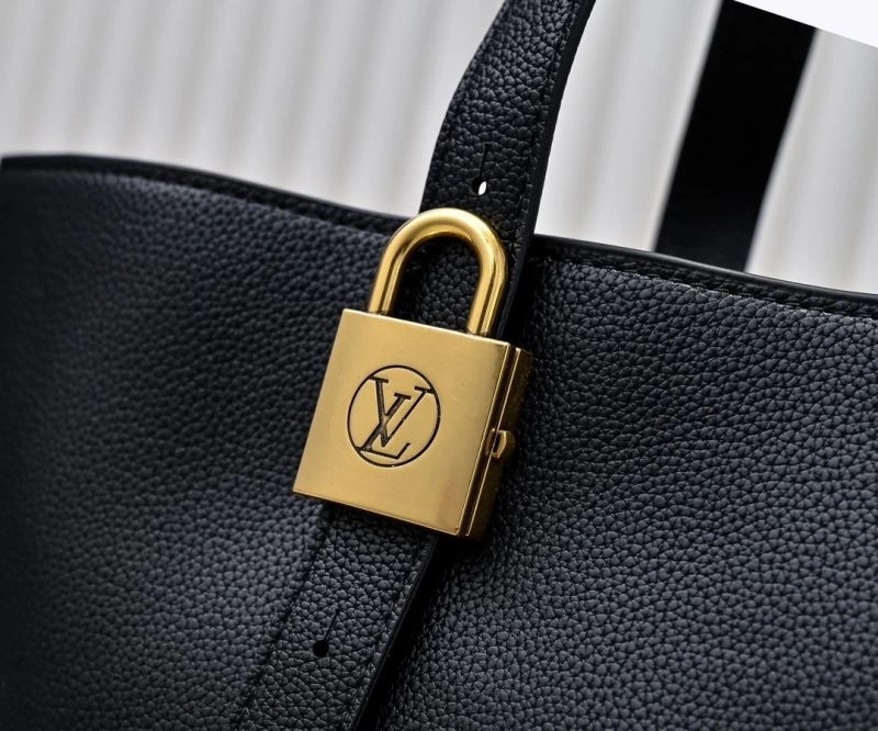 Louis Vuitton Shopping Bags HighPerformance 79519