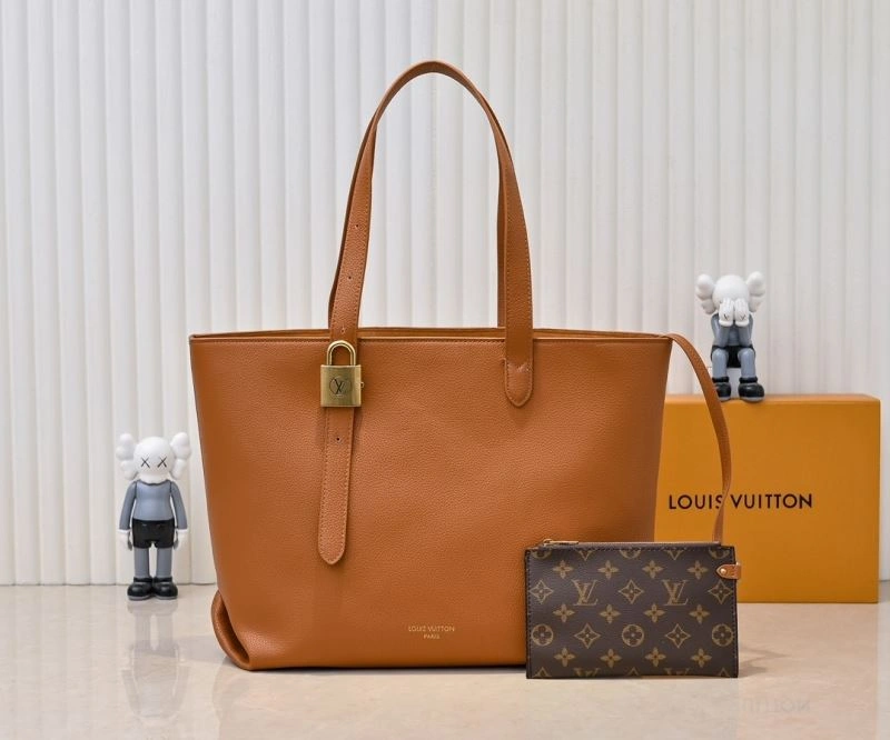Snug Louis Vuitton Shopping Bags 79520