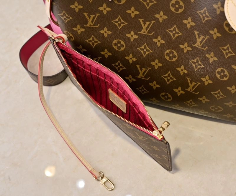 Louis Vuitton Shopping Bags Comfortable 79518