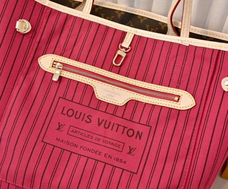 Louis Vuitton Shopping Bags Comfortable 79518