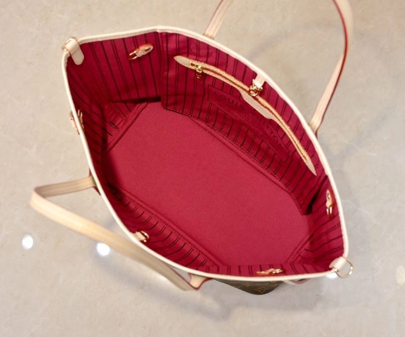 Louis Vuitton Shopping Bags Comfortable 79518