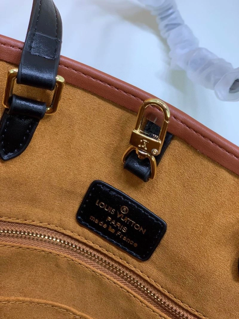 Functional Louis Vuitton Shopping Bags 79493