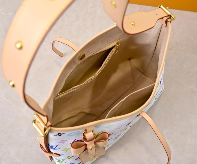TechFriendly Louis Vuitton Shopping Bags 79478