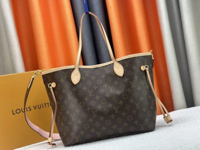 Louis Vuitton Shopping Bags DailyWear 79456