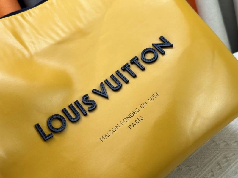 Louis Vuitton Shopping Bags StreetReady 79470