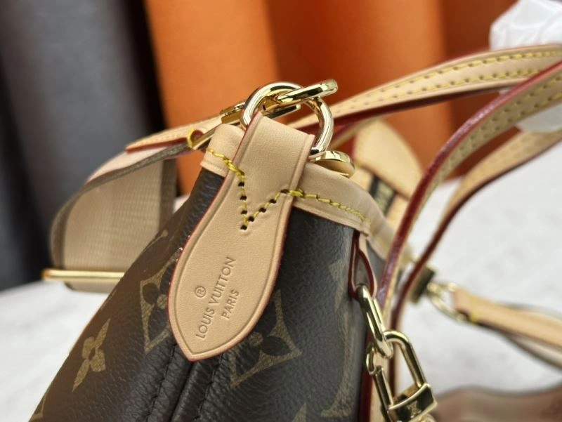 OdorResistant Louis Vuitton Shopping Bags 79463