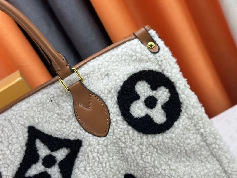 Louis Vuitton Shopping Bags FashionForward 79453