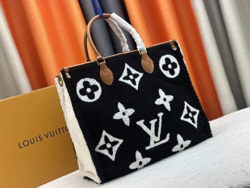Louis Vuitton Shopping Bags StreetReady 79452