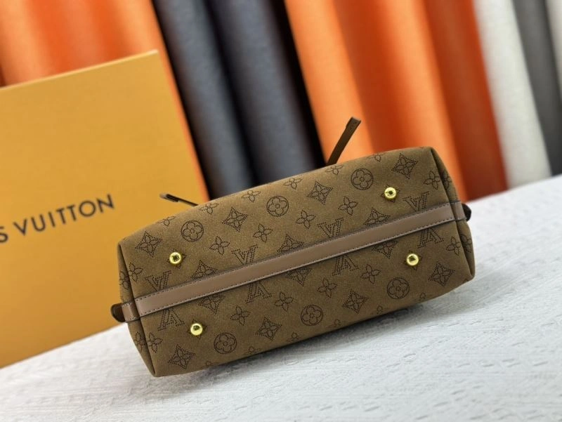 Cozy Louis Vuitton Shopping Bags 79467