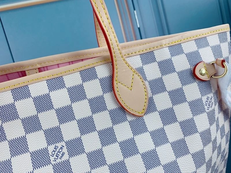 Louis Vuitton Shopping Bags WellDesigned 79457