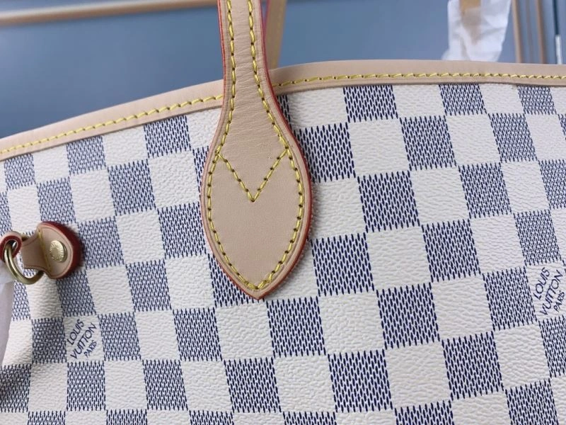 Sporty Louis Vuitton Shopping Bags 79466
