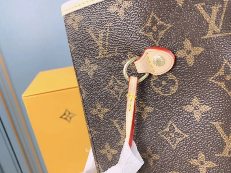 Louis Vuitton Shopping Bags Vibrant 79465