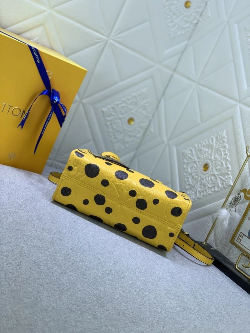 Louis Vuitton Shopping Bags DailyWear 79458