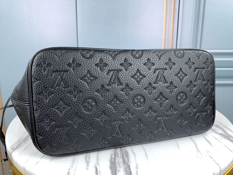 RelaxedFit Louis Vuitton Shopping Bags 79440