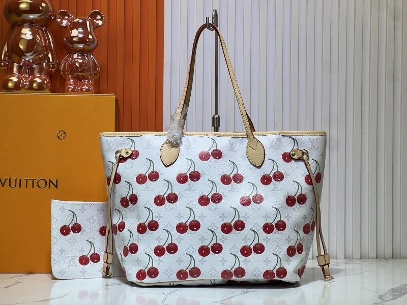 Breathable Louis Vuitton Shopping Bags 79419