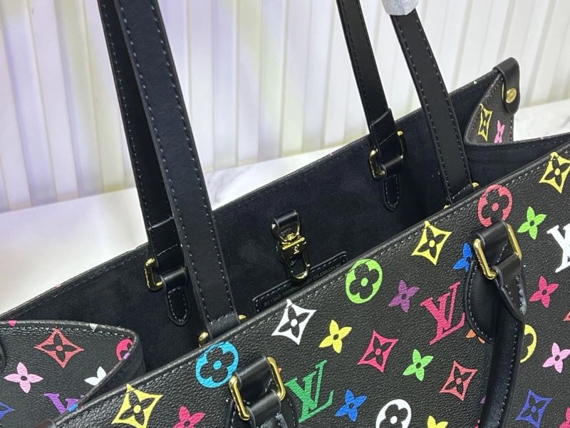 Lightweight Louis Vuitton Shopping Bags 79434